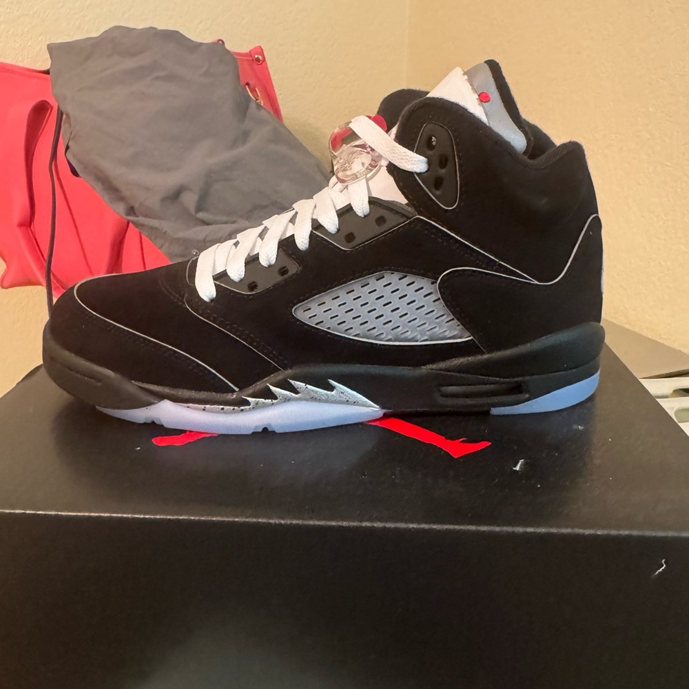 Jordan Kids Sneakers Black and White Metallic